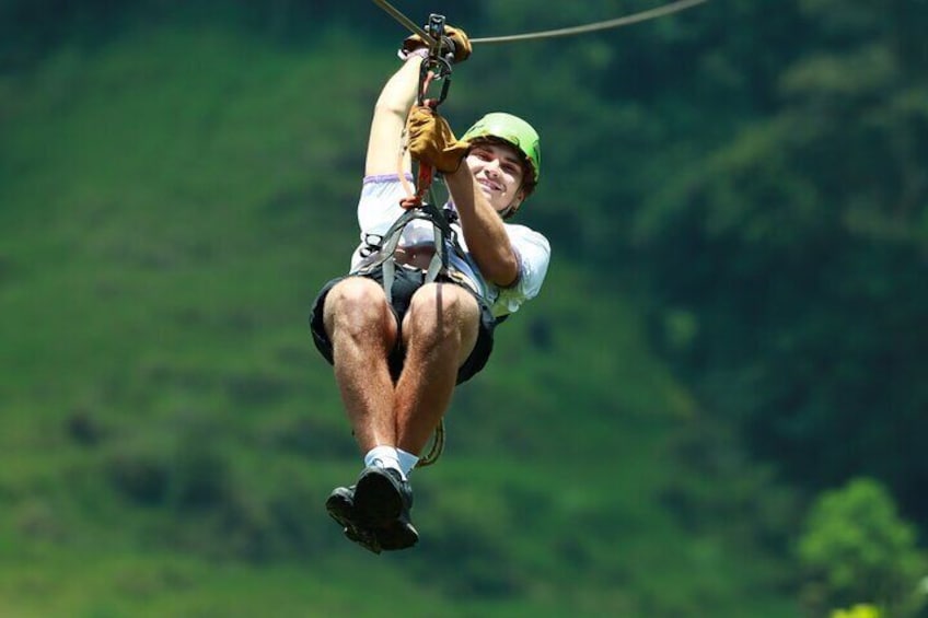 Extreme Canopy tour in Monteverde