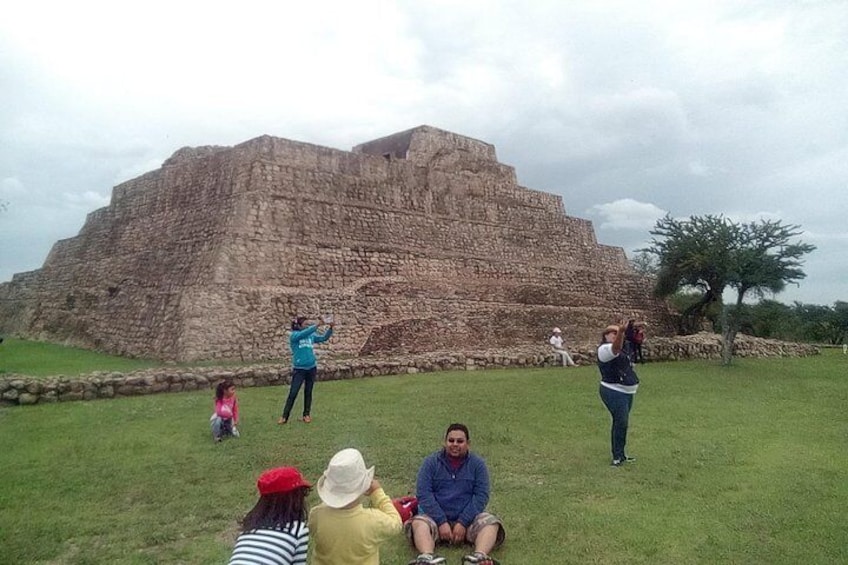 An Archaeological Experience in Cañada de la Virgen