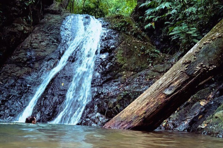 Ten Waterfalls Off-road