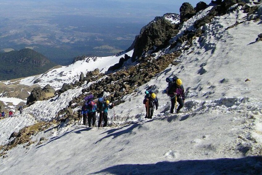 Ascent to Iztaccihuatl