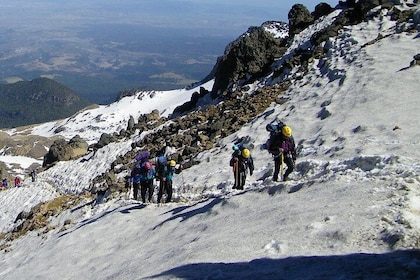 Iztaccihuatl High Mountain Trekking