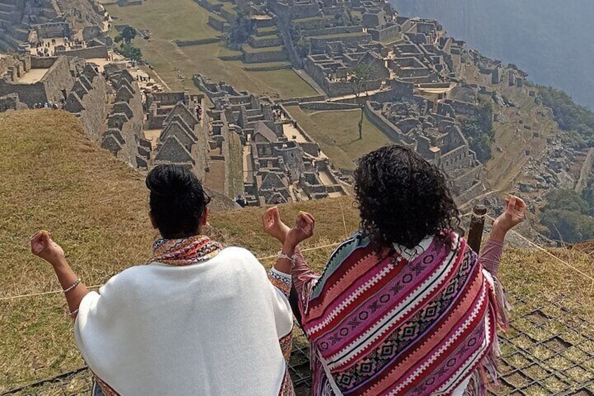 Tour in Machupicchu in Group From Aguas Calientes.