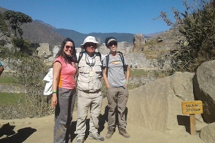 Grupptur i Machupicchu från Aguas Calientes.