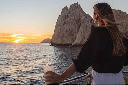 Sunset Tour of Everything Cabo! Includes dinner and open bar!