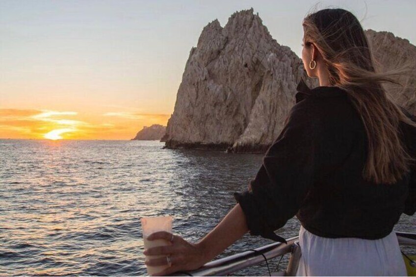 Sunset Tour of Everything Cabo! Includes dinner and open bar!