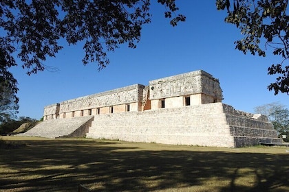 The secrets of Uxmal, Cenote and home made food
