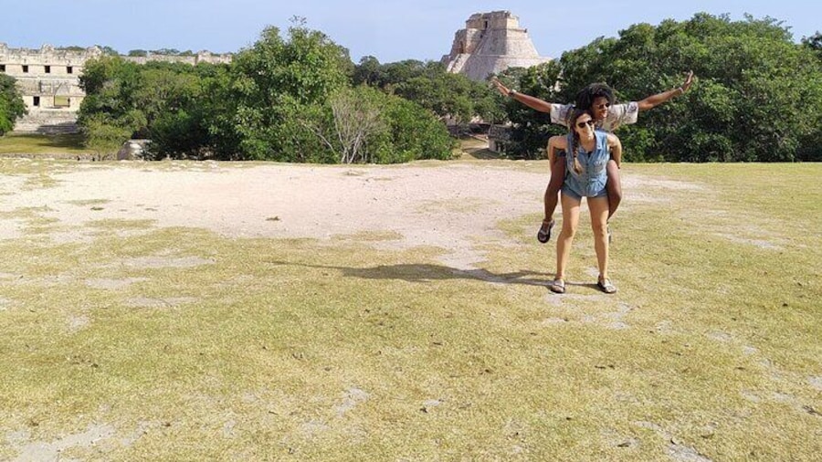 The secrets of Uxmal, Cenote and home made food