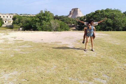 De geheimen van Uxmal, Cenote en zelfgemaakte gerechten