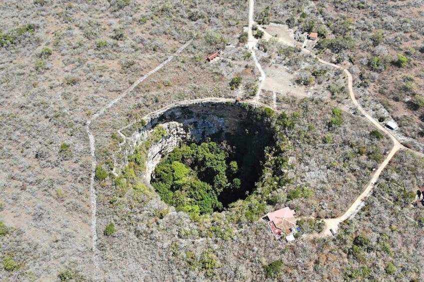 Sima de las Cotorras.