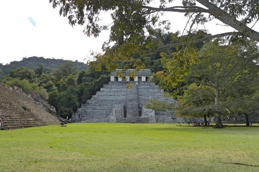 Tour to Palenque and Cascada de Misol Ha.