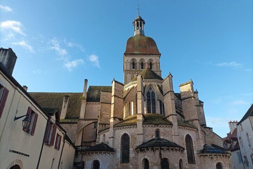 Beaune private guided tour with a professional tour guide