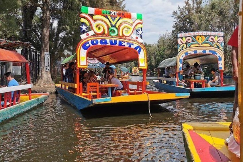COMBO: City Tour + Xochimilco in One Day