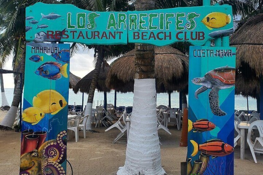  A day at the beach at Los Arrecifes Restaurant-open Bar And Snack