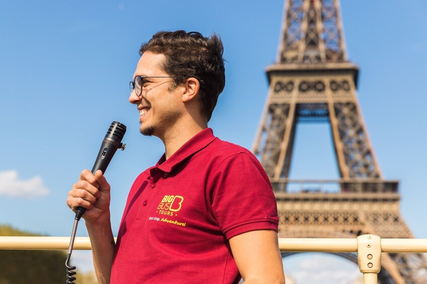 Paris Hop-On Hop-Off Bus Tour