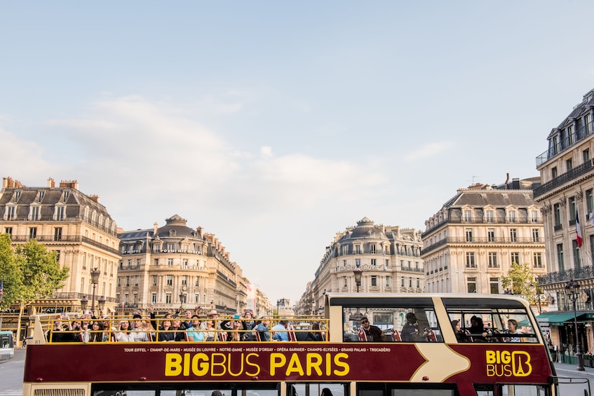 Paris Hop-On Hop-Off Bus Tour