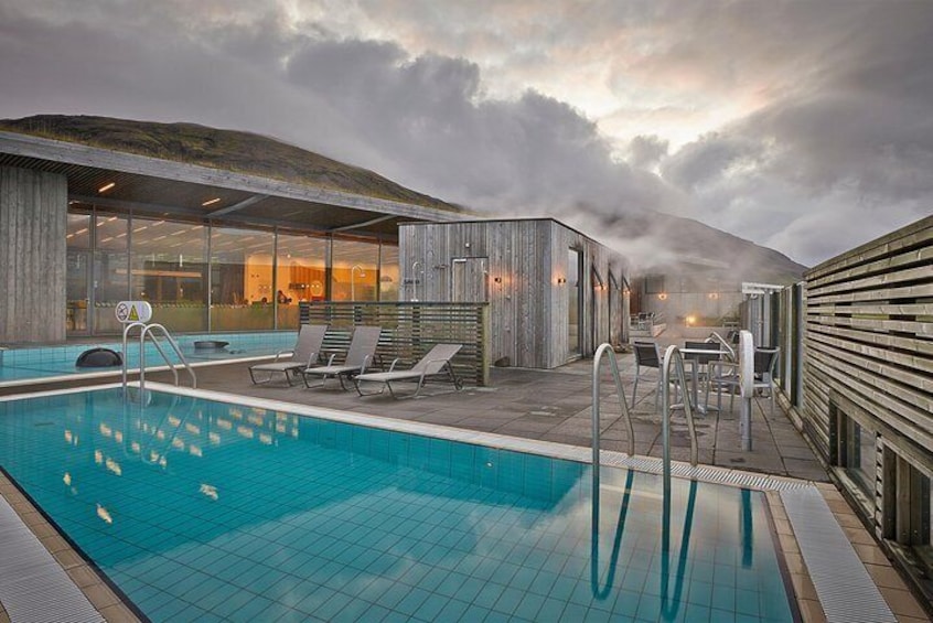 Laugarvatn Fontana outdoor pool