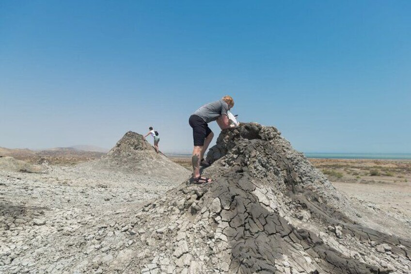 Gobustan+Absheron Day Trip