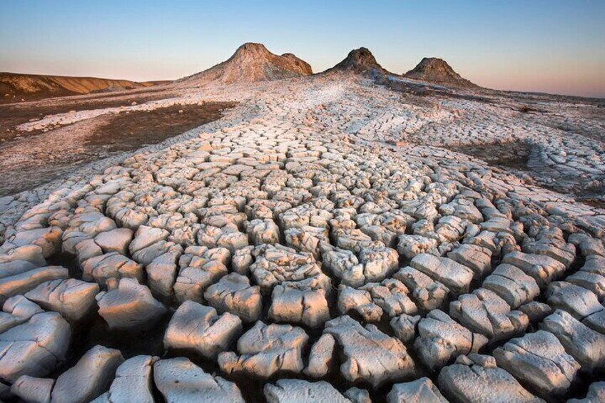 Half-Day Tour to Gobustan and Mud Volcanoes 