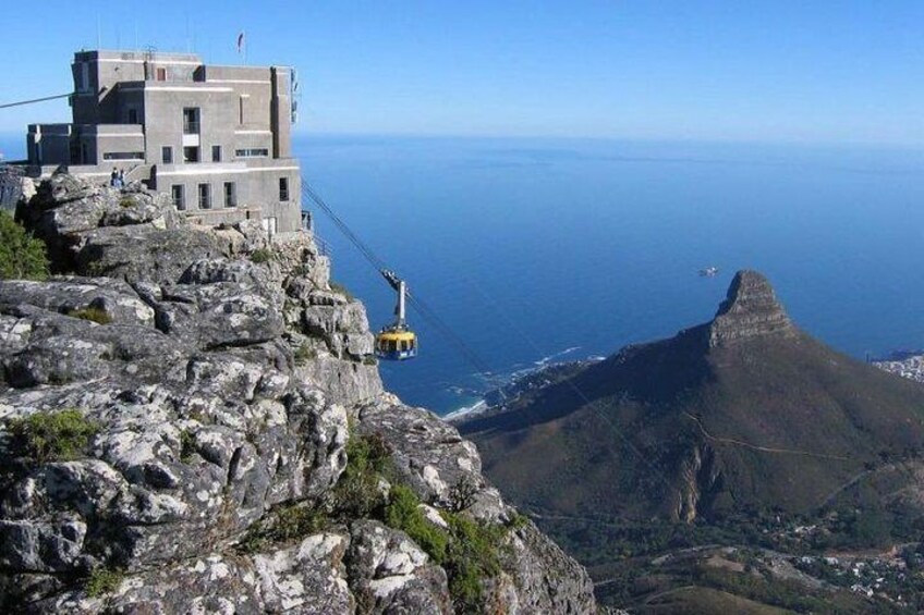 Cape Town Private Tour - Robben Island Gateway & Table Mountain Car