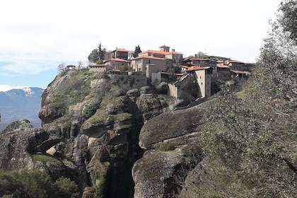 Meteora tour by coach from Corfu