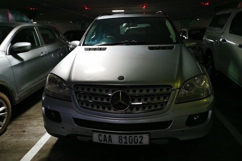 Mercedes Benz ML350 4Matic for tours and transfers 