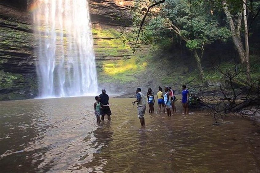 Aburi Botanical Garden, Forest Reserve and Boti Waterfall Tour (Eastern Region)