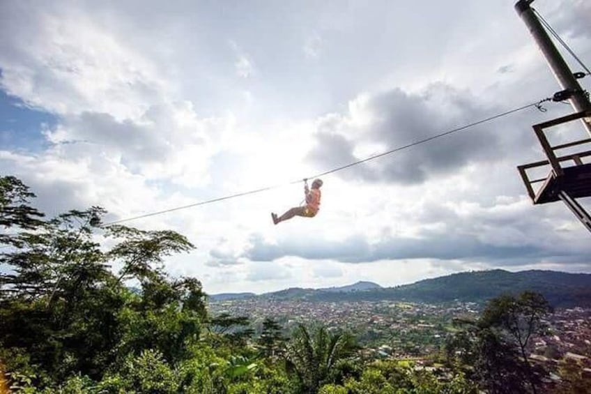 Zipline Adventure Tour @Kwahu Ghana