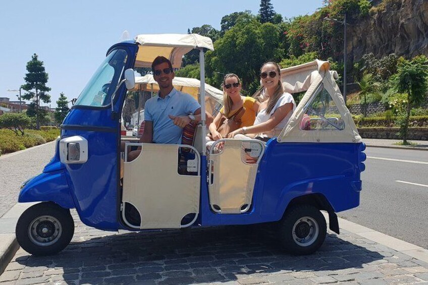 Private Tuk Tuk to Monte Tour from Funchal