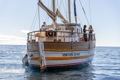Madeira Bays tour on Sailing Boat