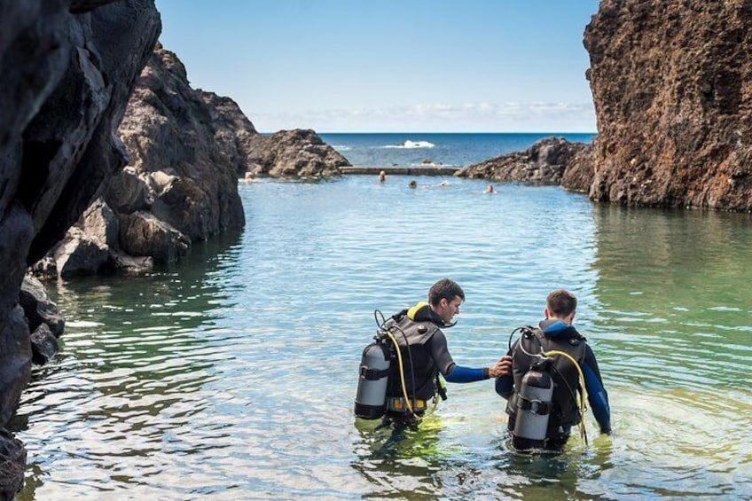 Try dive (First experience in natural swimming pools)