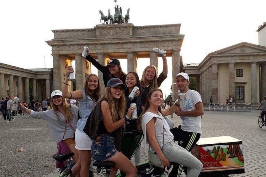 Party Bike & Beer Bike Sightseeing Berlin - max. 6 people