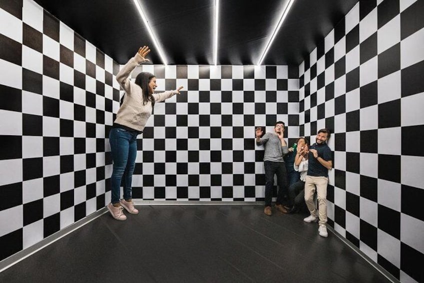 Ames Room