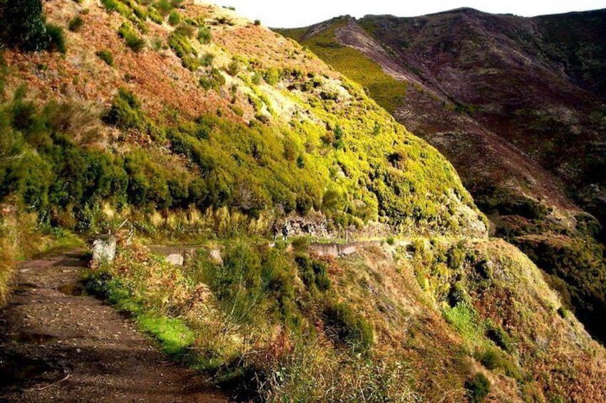 Rabaçal - Levada das 25 Fontes e Risco