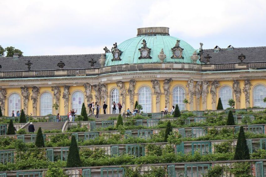 Potsdam Private Sightseeing Tour with vehicle and photographer guide