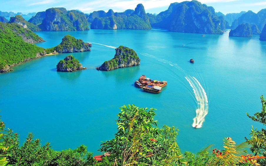 7-Days Hanoi - Ninh Binh with 2 Nights on Halong Cruise