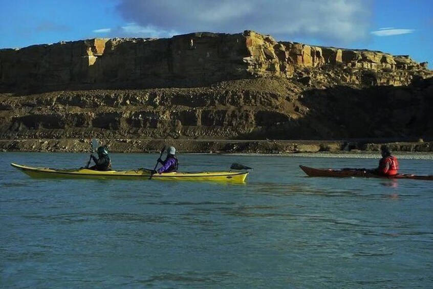 Full day kayaking in Río La Leona - Calafate