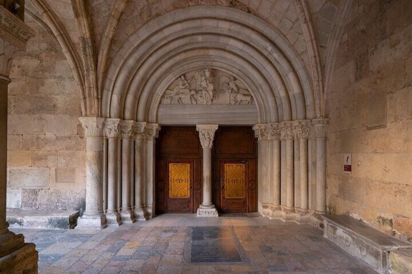 Skip the Line: Tarragona Cathedral Entrance Ticket