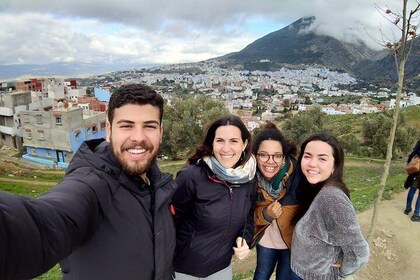 Excursion d'une journée privée de luxe magique à Chefchaouen au départ de F...