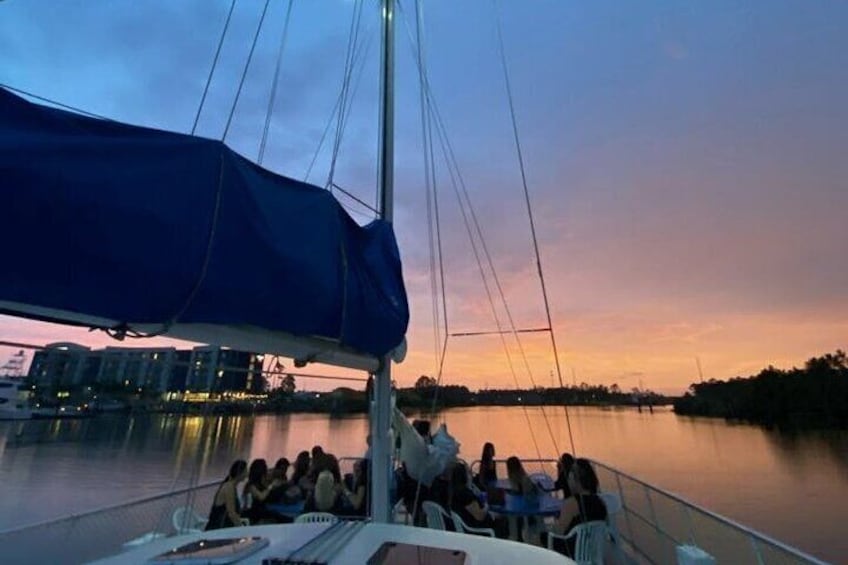 A calming sunset to end your day in Orange Beach and Gulf Shores