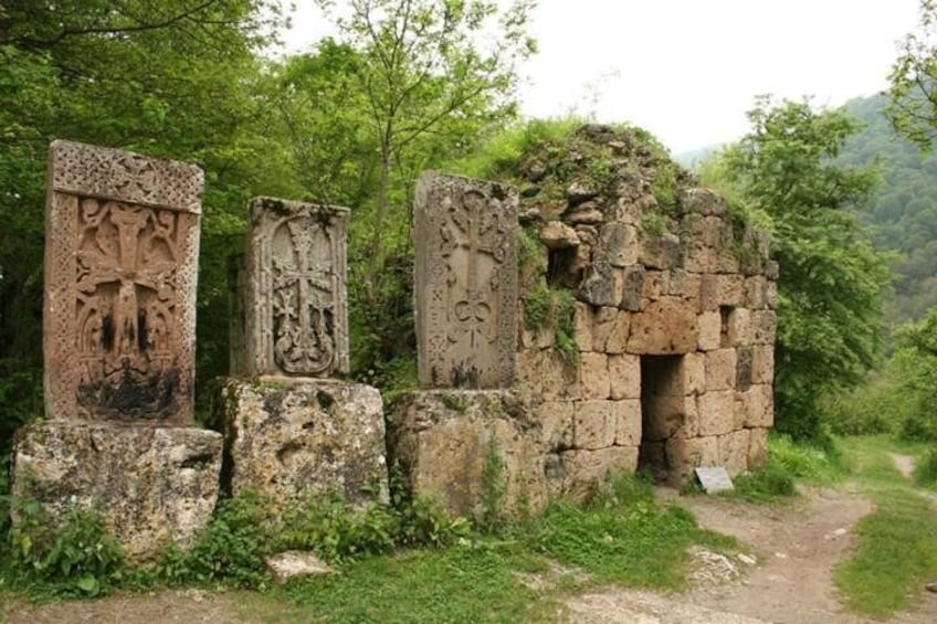 Haghartsin khachqrs