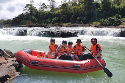 Cocoa, Chocolate experience and rafting on the river