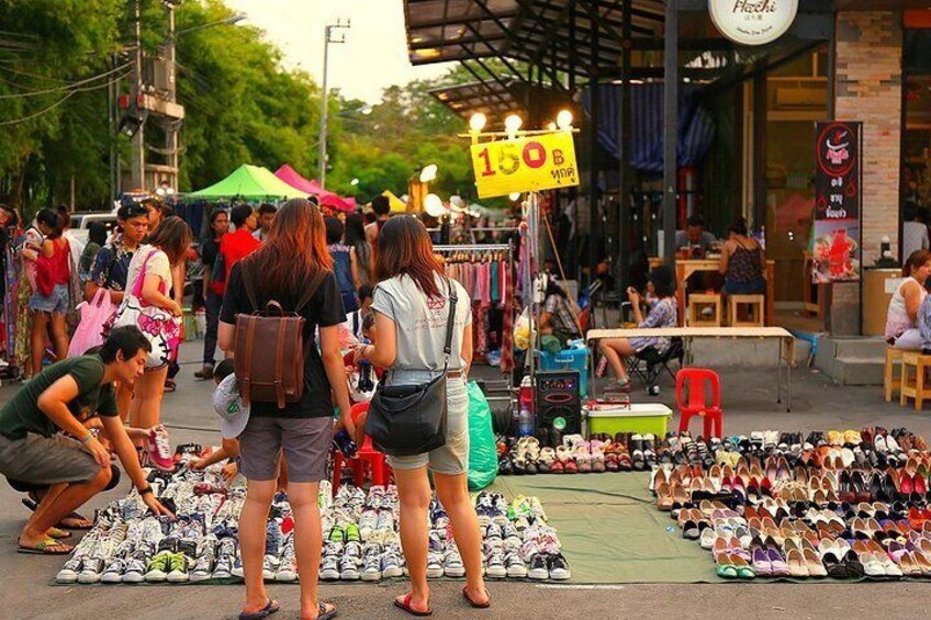 Bangkok Shore Excursion from Khlong Toei Port - Shopping, Massage & Food Tasting