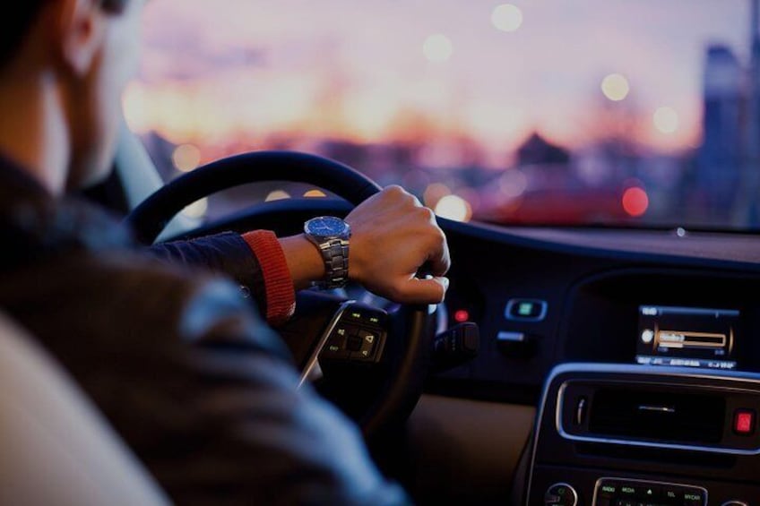 Premium Private Transfer From Hanover City to Bremen City