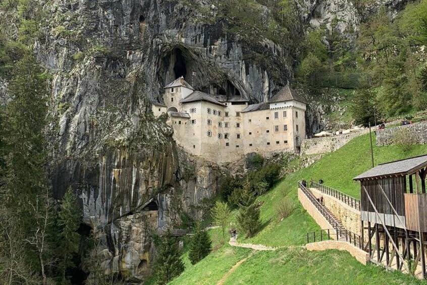 Predjama Castle