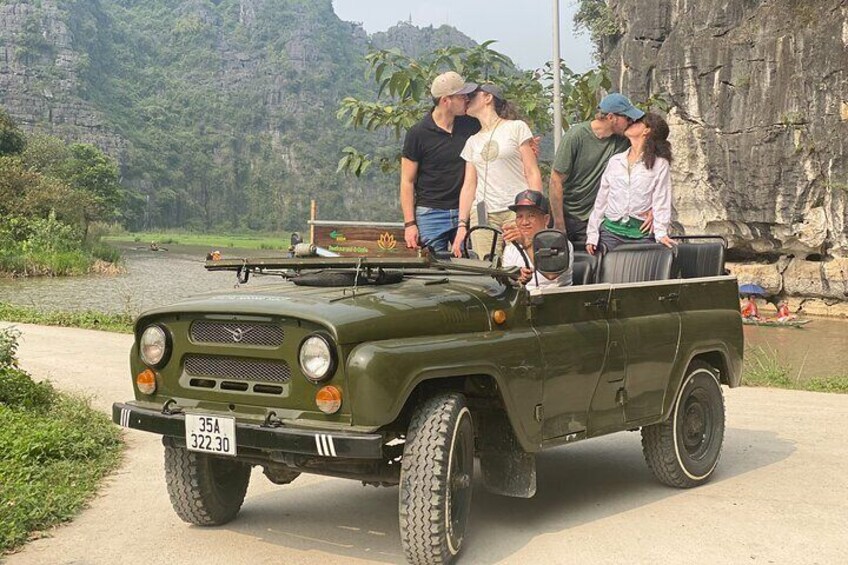 Ninh Binh Vespa & Jeep Tours 