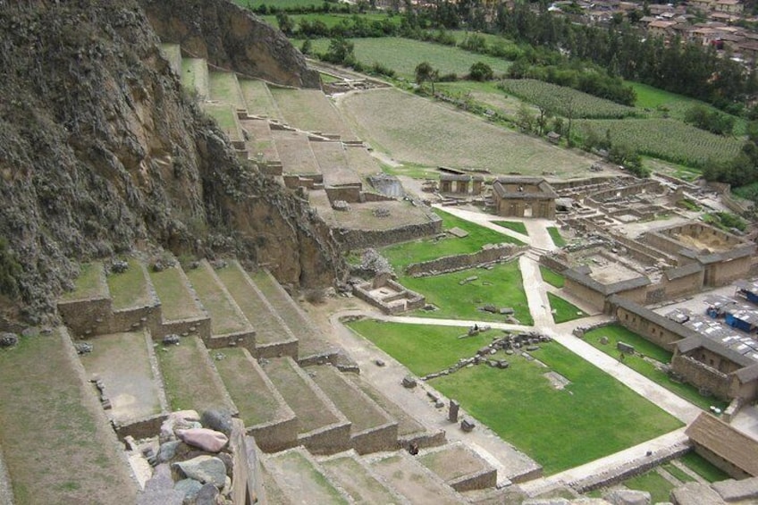 Sacred Valley of the Incas + Machu Picchu