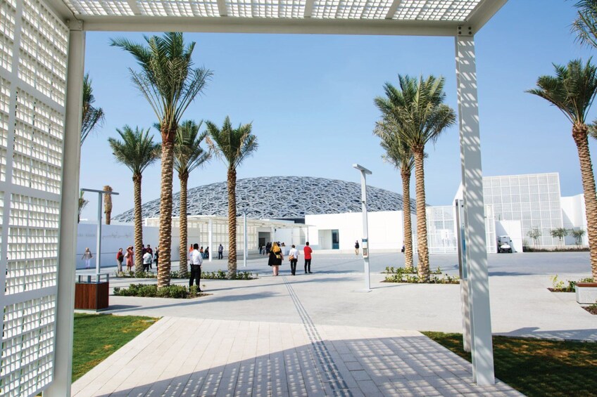 Abu Dhabi tour with Louvre Museum from Abu Dhabi - Gray Line