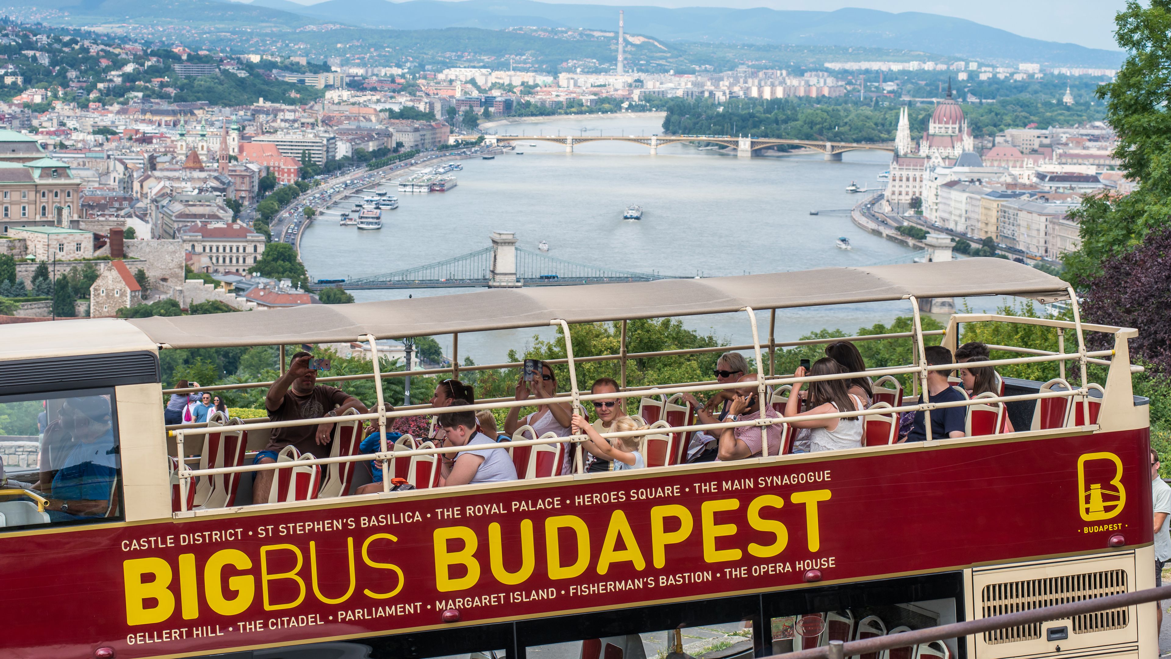 budapest one day tour bus