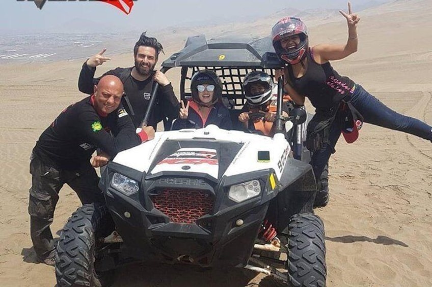 UTV in the desert of Lima