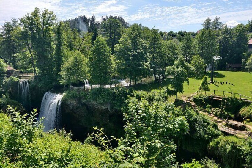 Private Day Trip: Stunning Plitvice Lakes and Rastoke from Zagreb